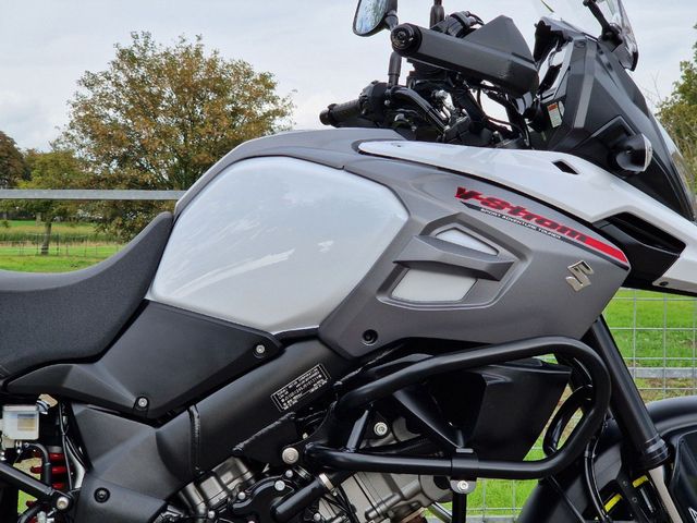 suzuki - v-strom-1000-abs