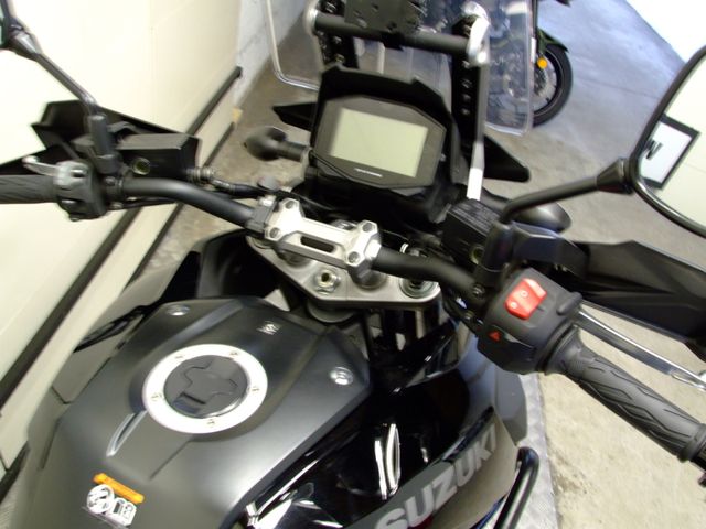 suzuki - v-strom-1050