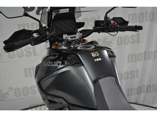 suzuki - v-strom-1050