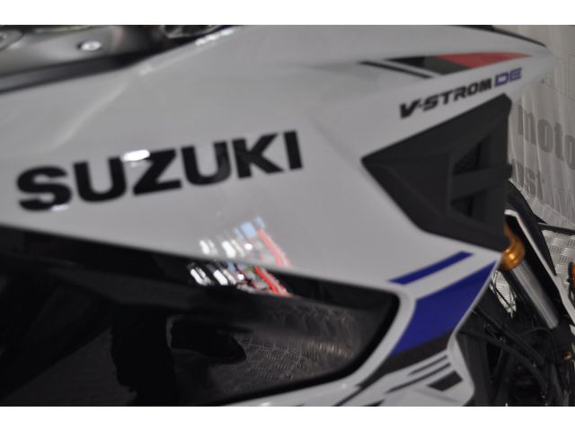 suzuki - v-strom-1050