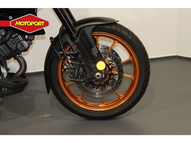 suzuki - v-strom-1050