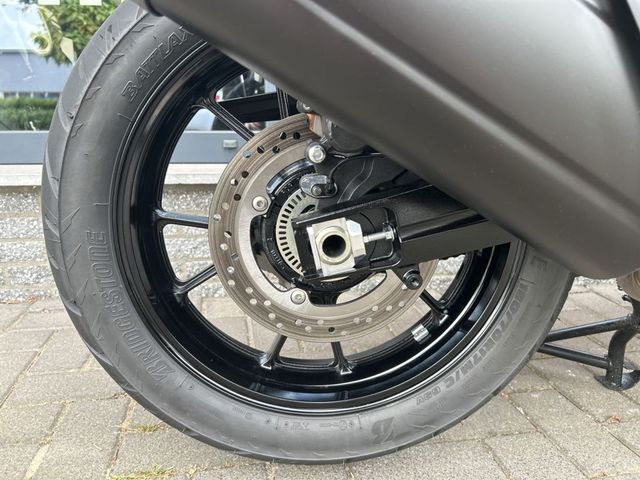 suzuki - v-strom-1050