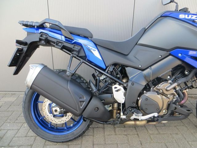 suzuki - v-strom-1050-a