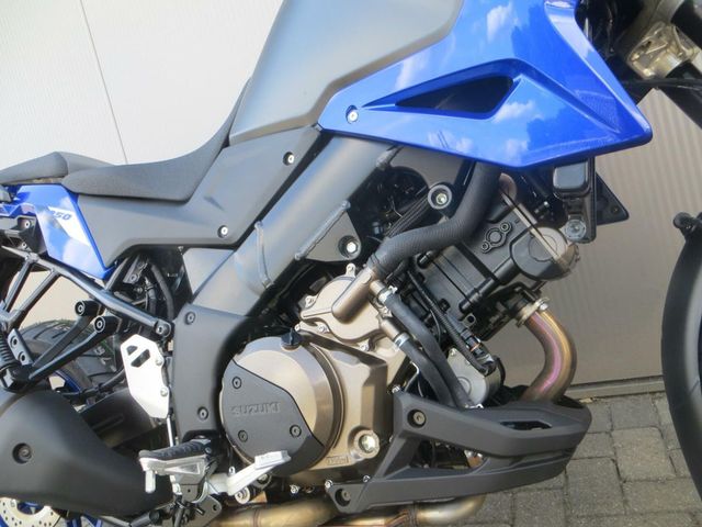 suzuki - v-strom-1050-a