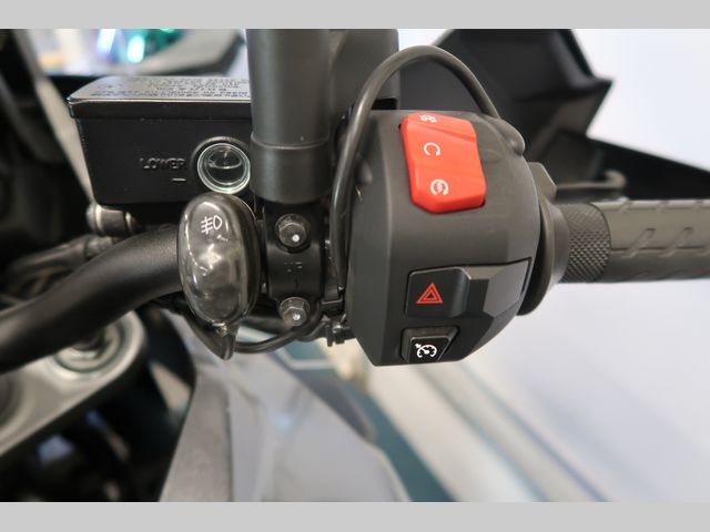 suzuki - v-strom-1050-xt