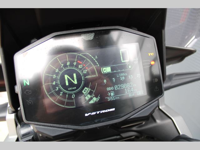 suzuki - v-strom-1050-xt