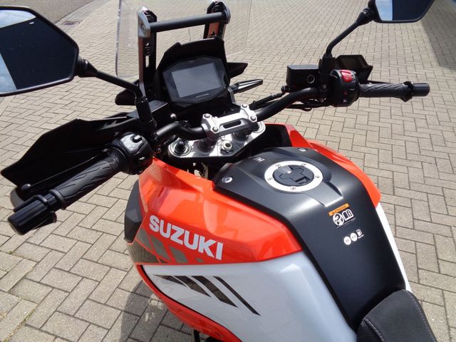 suzuki - v-strom-1050-xta