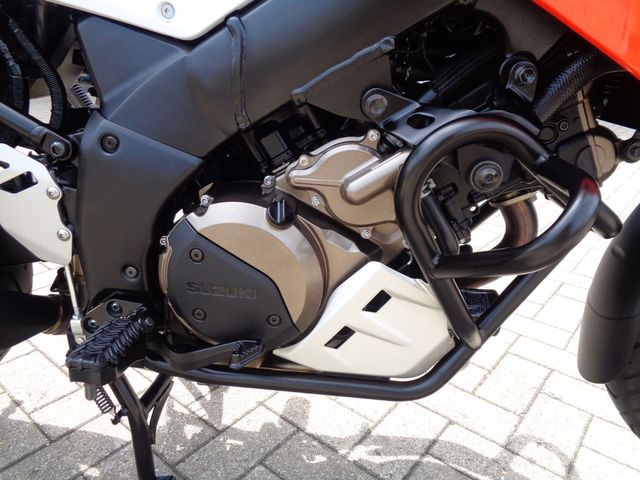 suzuki - v-strom-1050-xta