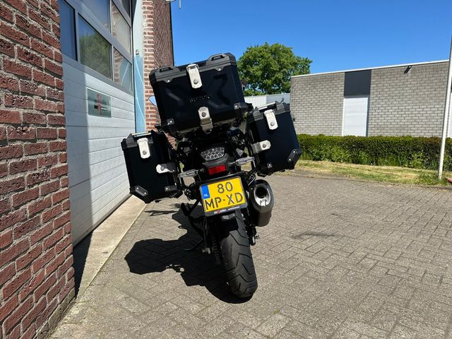 suzuki - v-strom-1050-xta