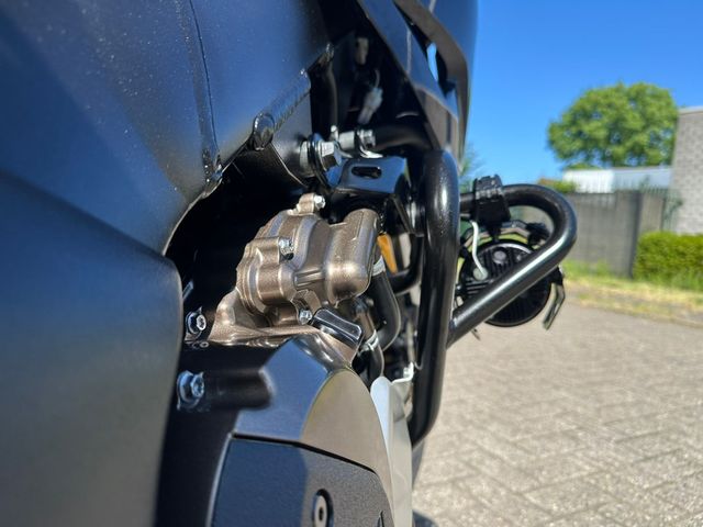 suzuki - v-strom-1050-xta
