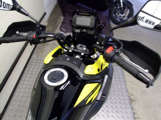 suzuki - v-strom-250-a