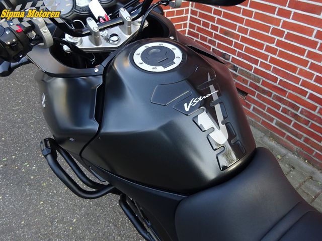 suzuki - v-strom-650