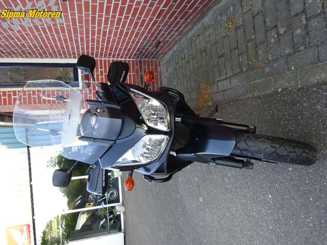 suzuki - v-strom-650