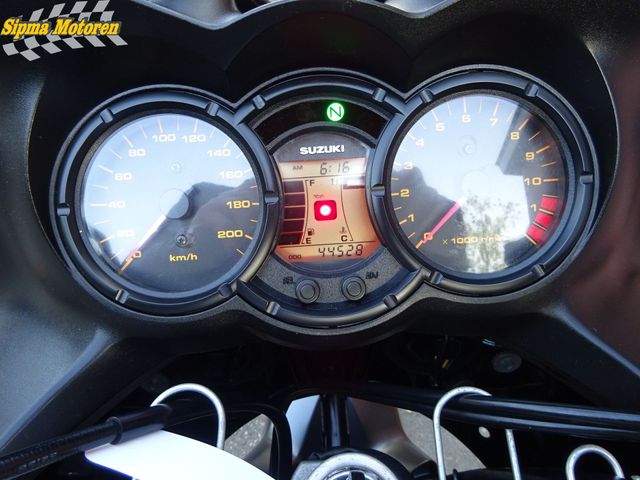 suzuki - v-strom-650