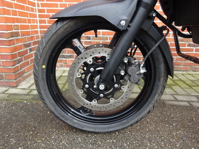 suzuki - v-strom-650-abs