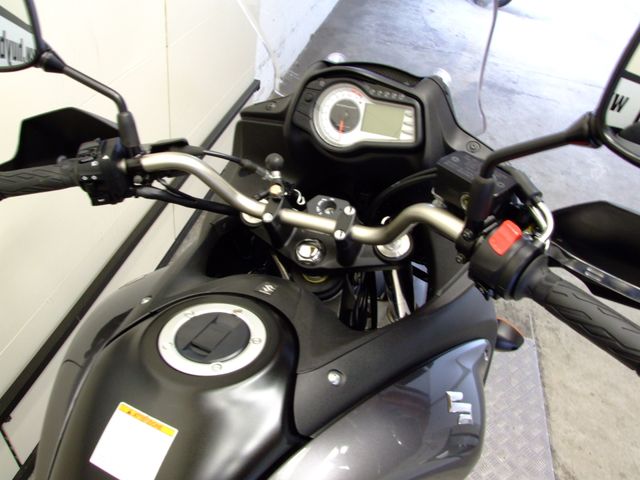 suzuki - v-strom-650-abs