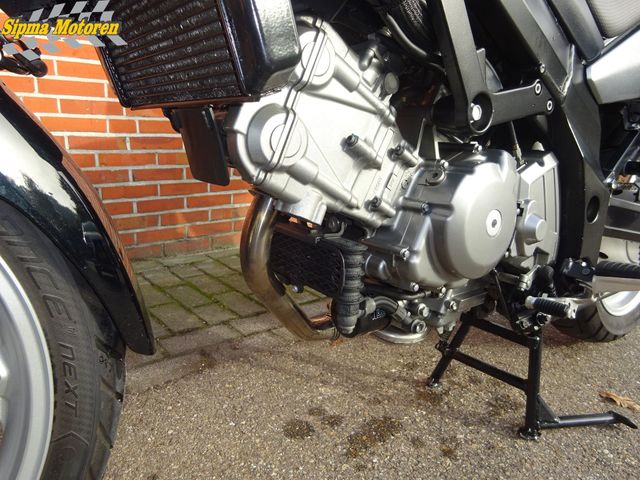 suzuki - v-strom-650-abs