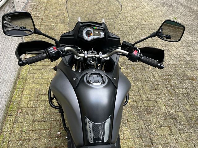 suzuki - v-strom-650-xta