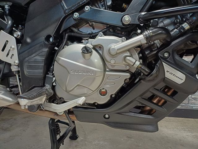 suzuki - v-strom-650-xta