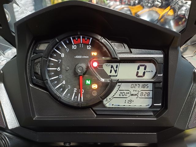 suzuki - v-strom-650-xta