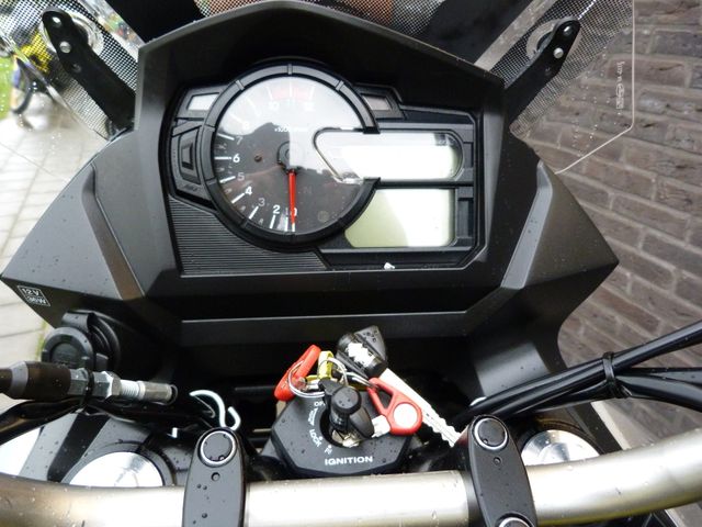 suzuki - v-strom-650-xta