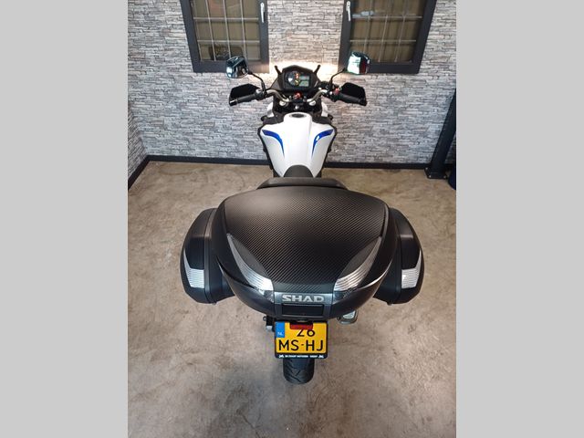 suzuki - v-strom-650-xta