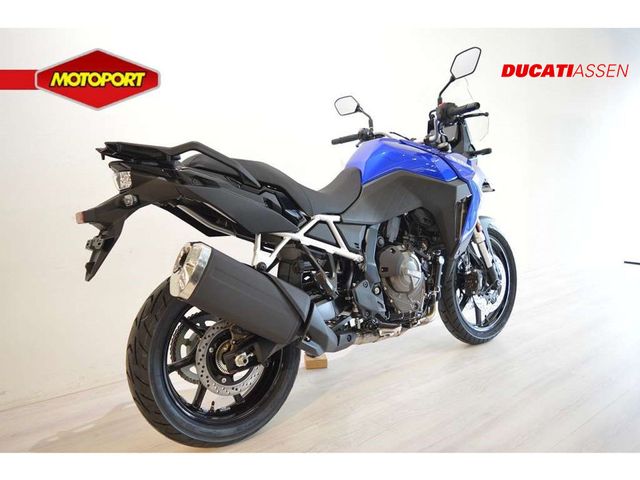 suzuki - v-strom-800