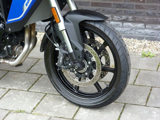 suzuki - v-strom-800