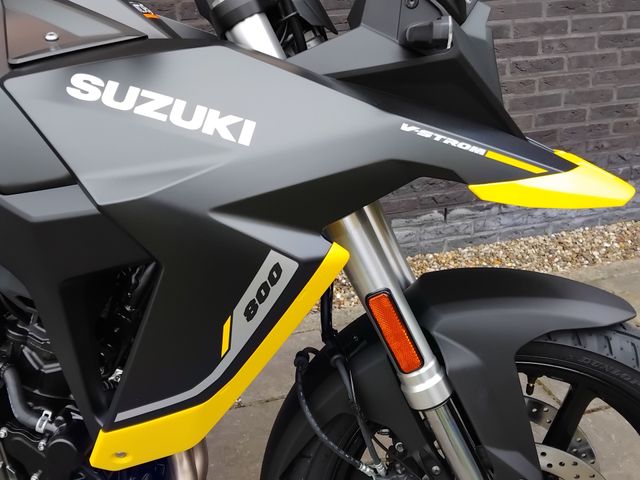 suzuki - v-strom-800