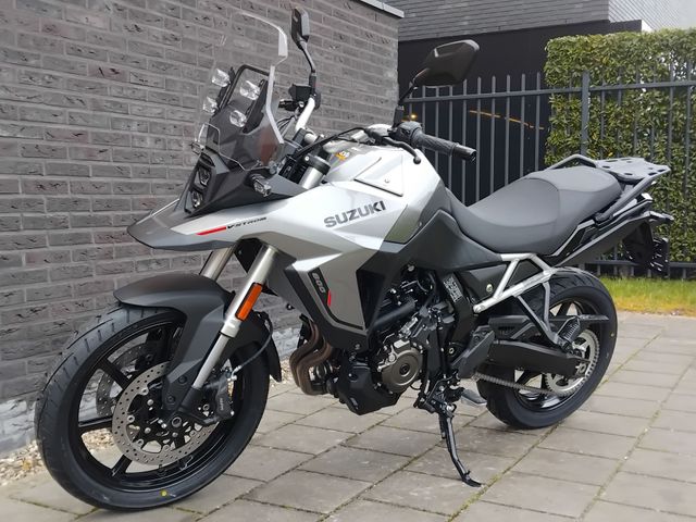 suzuki - v-strom-800