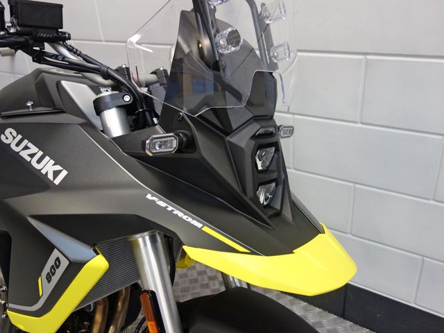 suzuki - v-strom-800