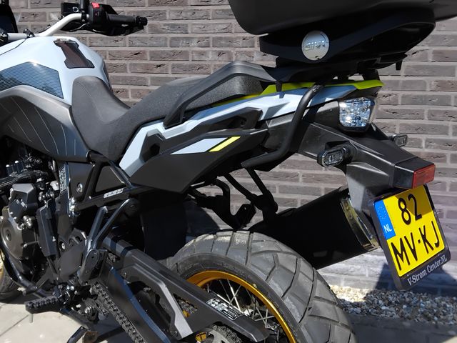 suzuki - v-strom-800