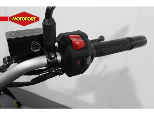 suzuki - v-strom-800