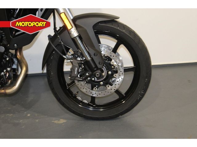 suzuki - v-strom-800
