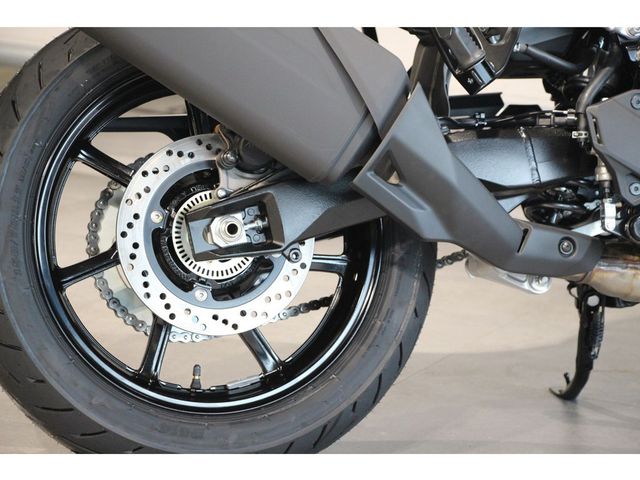 suzuki - v-strom-800