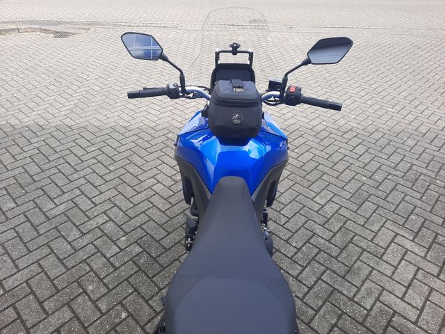 suzuki - v-strom-800