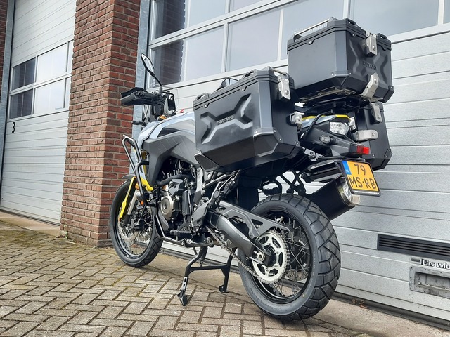 suzuki - v-strom-800-de