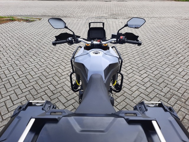 suzuki - v-strom-800-de