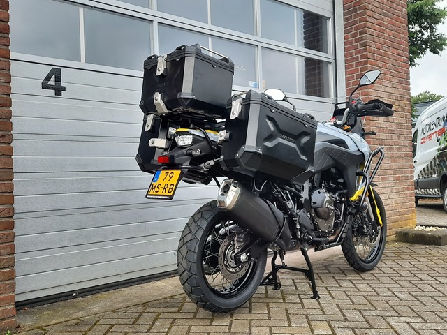 suzuki - v-strom-800-de