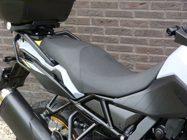 suzuki - v-strom-800-de