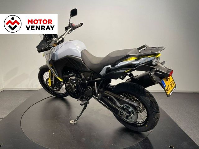 suzuki - v-strom-800-de