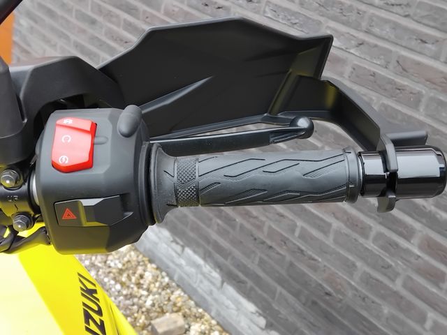 suzuki - v-strom-800-de