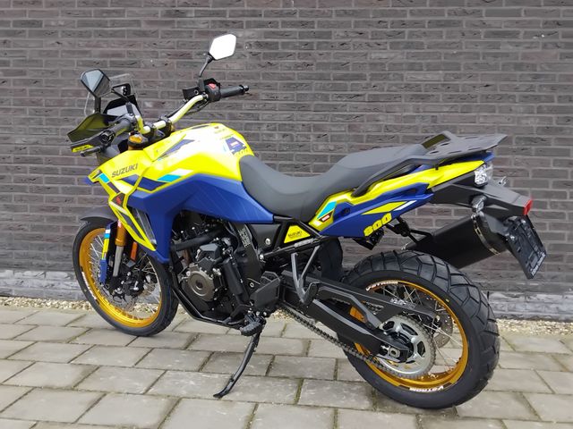 suzuki - v-strom-800-de