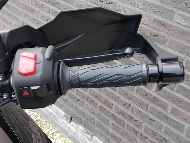suzuki - v-strom-800-de