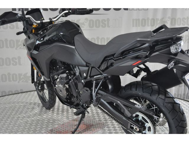 suzuki - v-strom-800-de