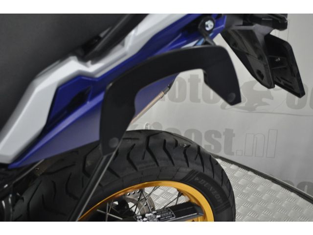 suzuki - v-strom-800-de