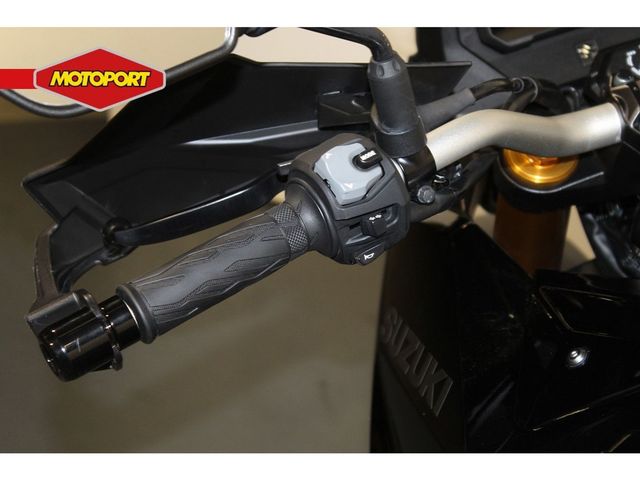 suzuki - v-strom-800-de