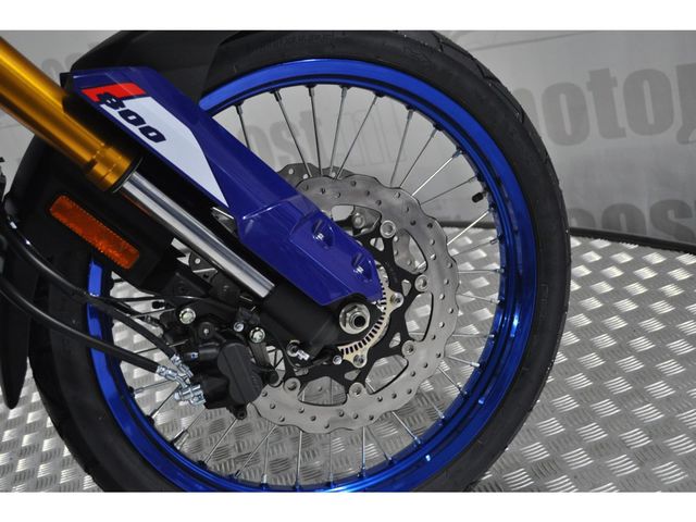 suzuki - v-strom-800-de