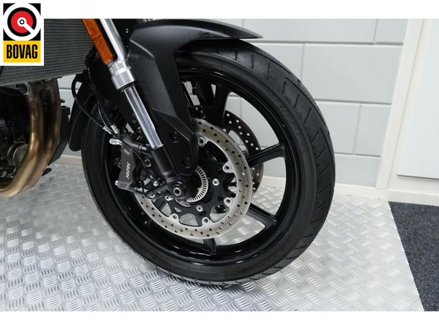 suzuki - v-strom-800-de