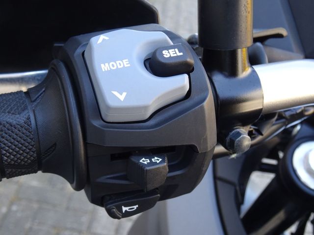 suzuki - v-strom-dl-650